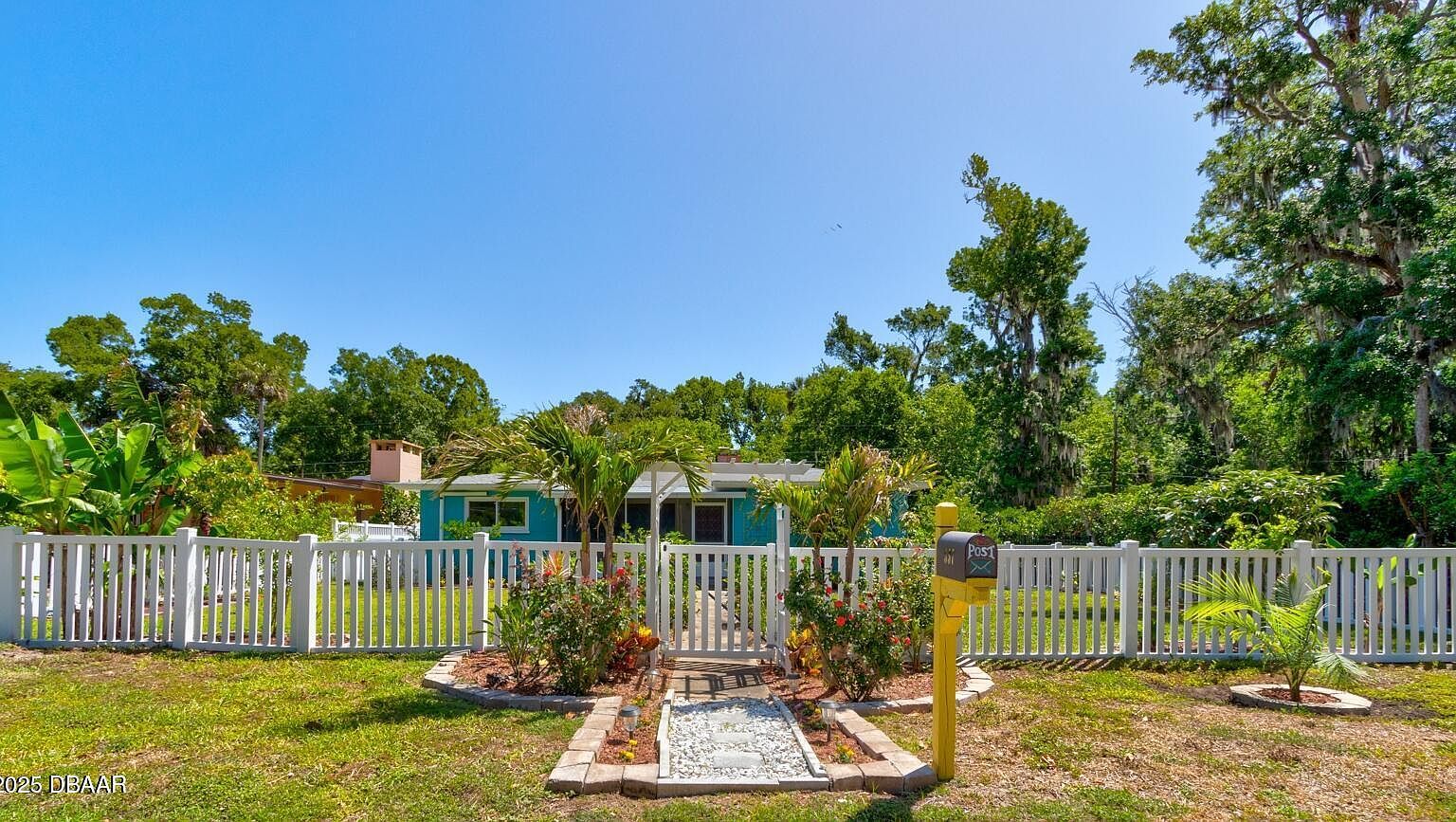 357 S Seneca Blvd Daytona Beach, FL 32114 - Thumbnail 2