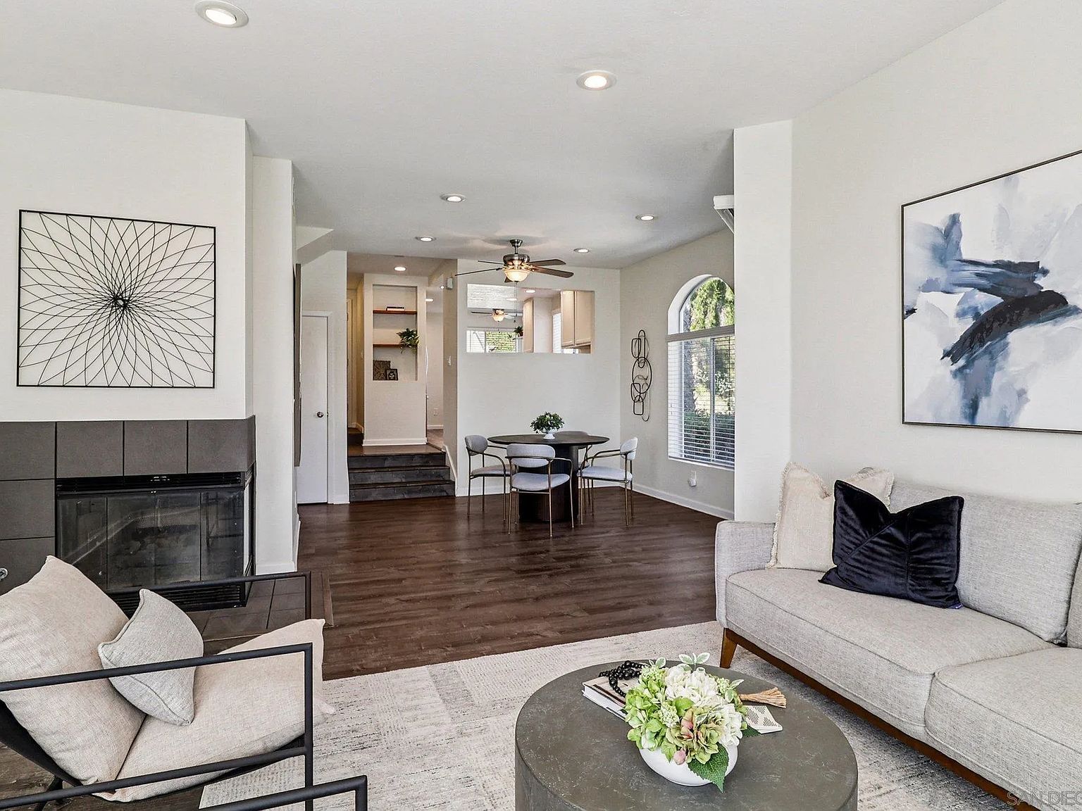 1532 Glenwood Dr San Diego, CA 92103 - Thumbnail 2