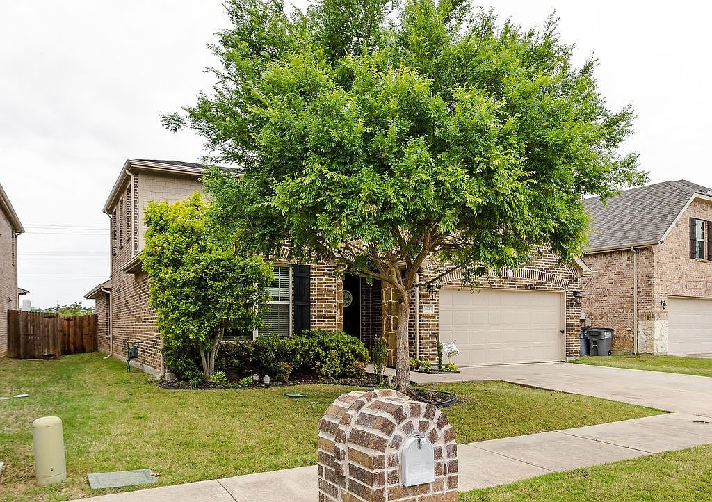 612 Sundrop Dr Little Elm, TX 75068 - Thumbnail 2