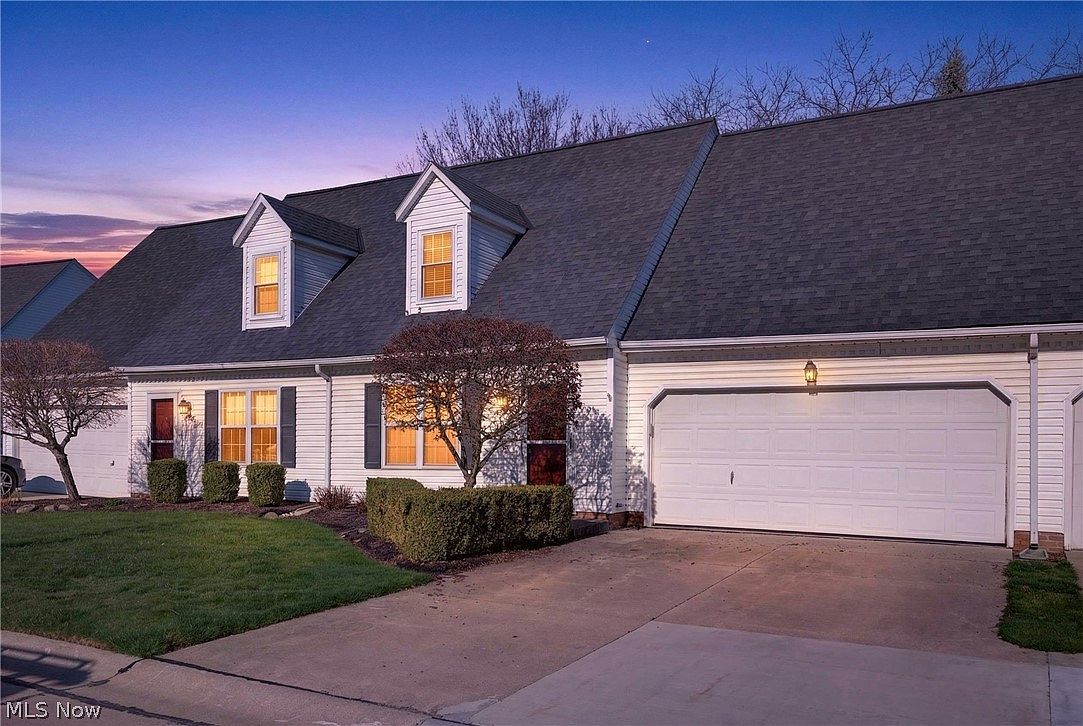 3400 Newport Cv #B-20 Willoughby, OH 44094  | Condominium