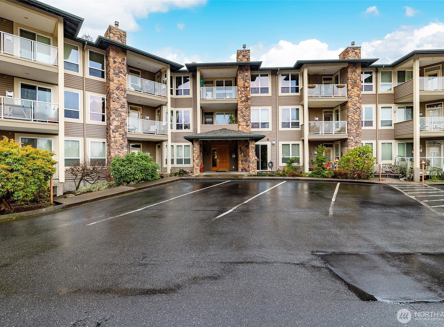 1419 Digby Pl Unit 207 Mount Vernon, WA 98274 - Thumbnail 2