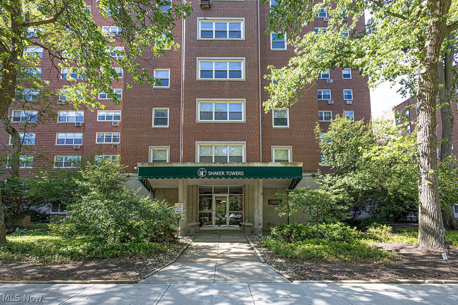 13800 Shaker Blvd APT 208 Cleveland, OH 44120, 44120
