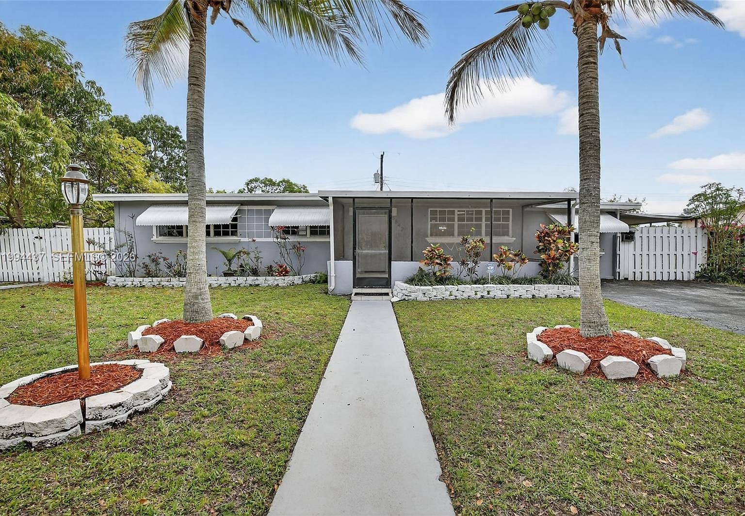 6842 NW 15th St Plantation, FL 33313  | Single Family