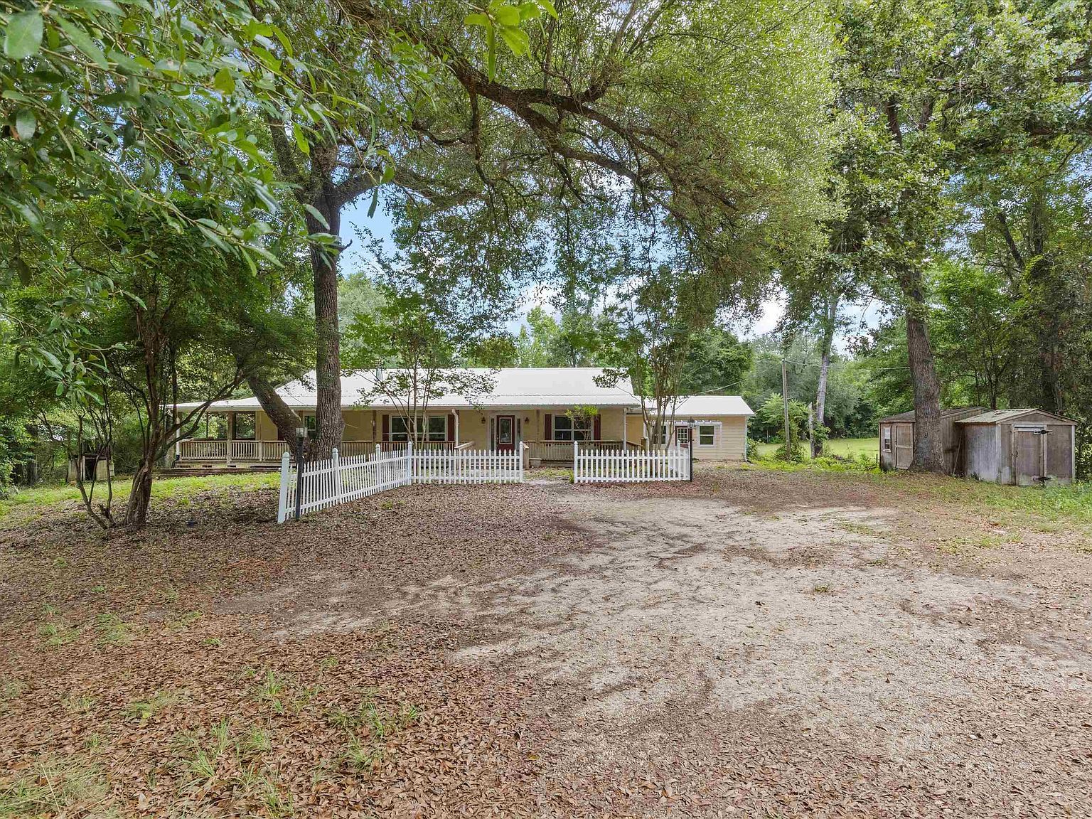 5688 Highway 90 Marianna, FL 32446 - Thumbnail 2