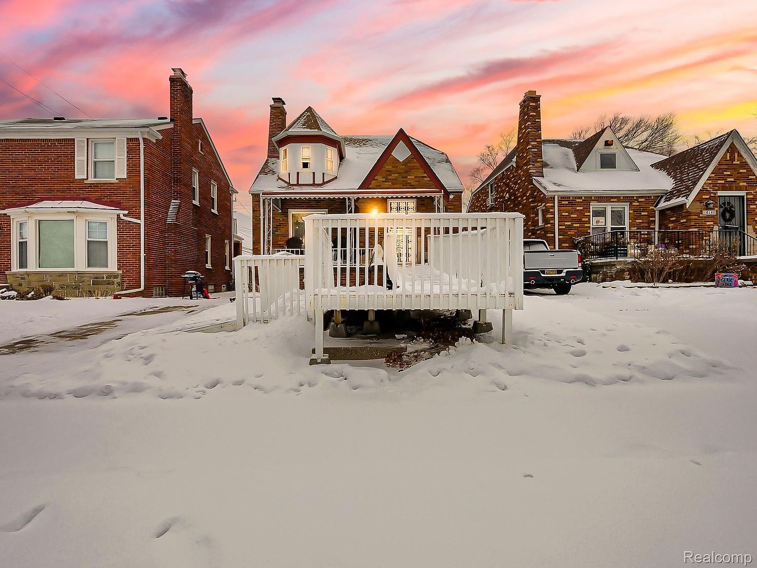 16139 Greenlawn St Detroit, MI 48221 - Thumbnail 2