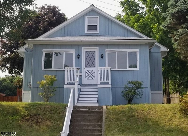 96 Park Ave Washington, NJ 07882  | Single Family