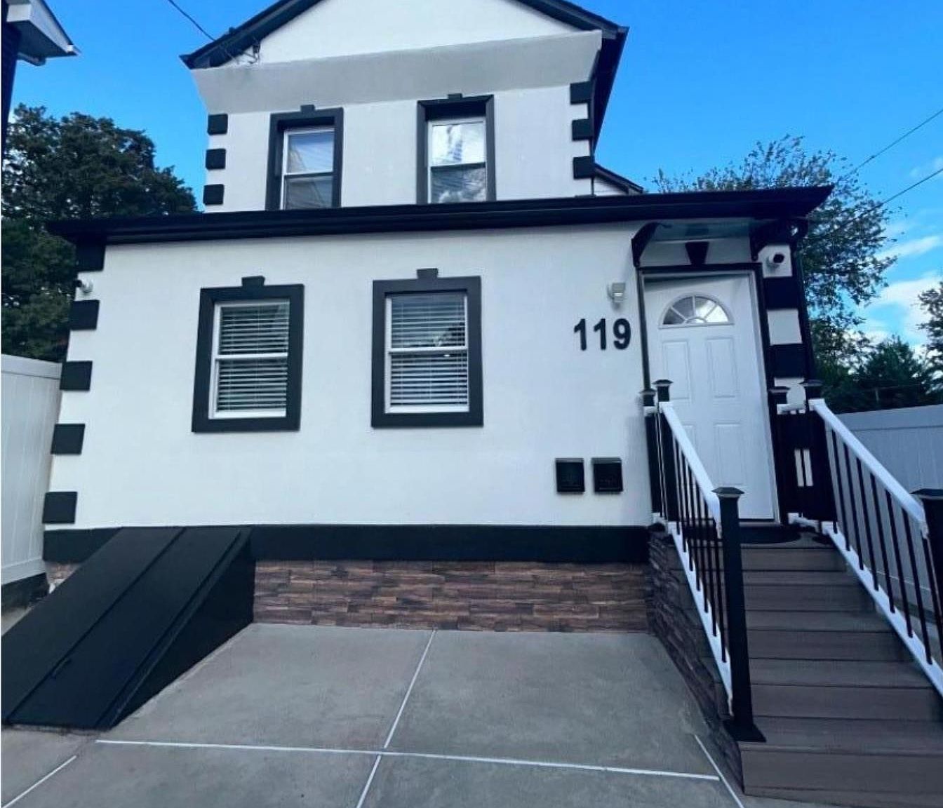 119 Columbus Pl Roselle Park, NJ 07204 - Thumbnail 2