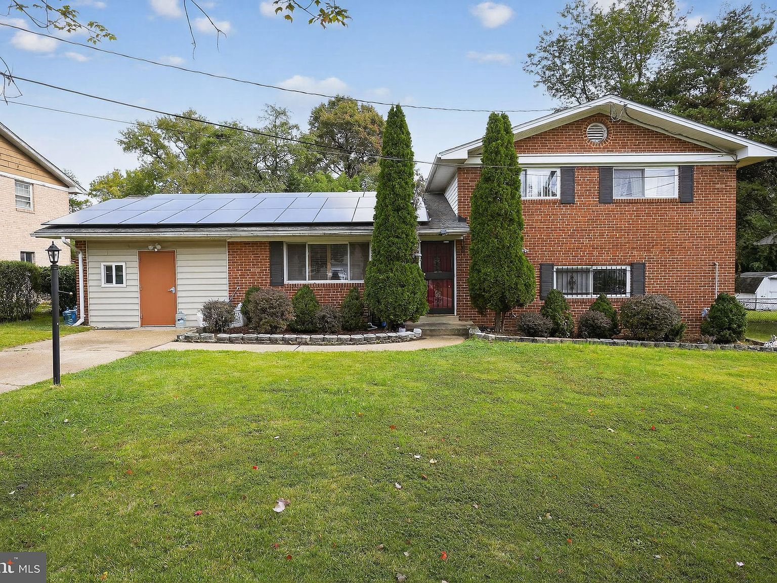 6702 Berkshire Dr Temple Hills, MD 20748 - Thumbnail 2