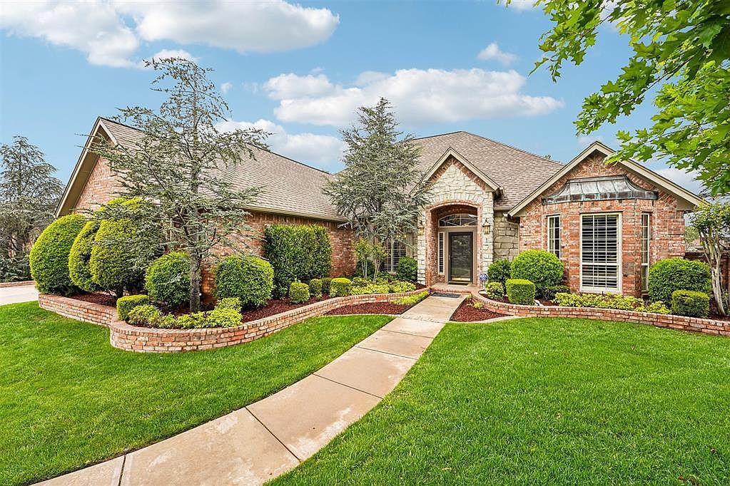 3101 SW 105th Ter Oklahoma City, OK 73170  | Single Family