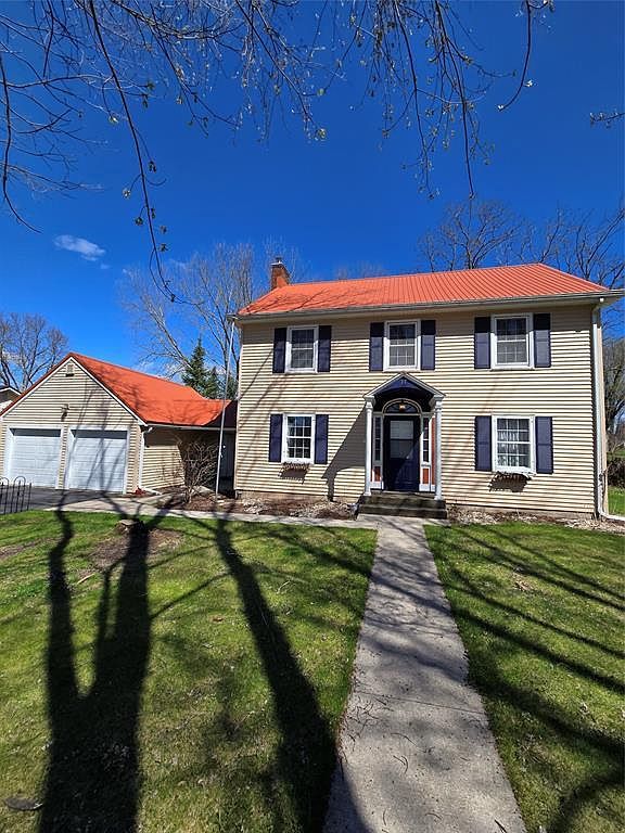 17 Grand Ave Neillsville, WI 54456, 54456