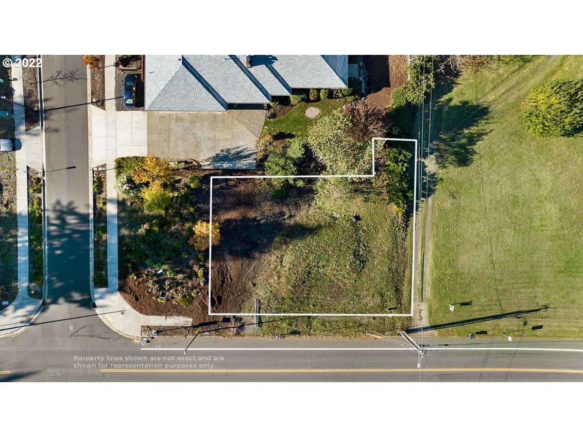 14341 SW 97th Ave, Tigard, OR, USA, 97224 - Thumbnail 2