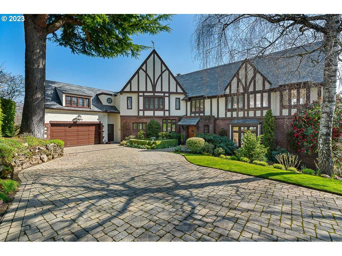 5570 SW Menefee Dr, Portland, OR, USA, 97239 - Thumbnail 2