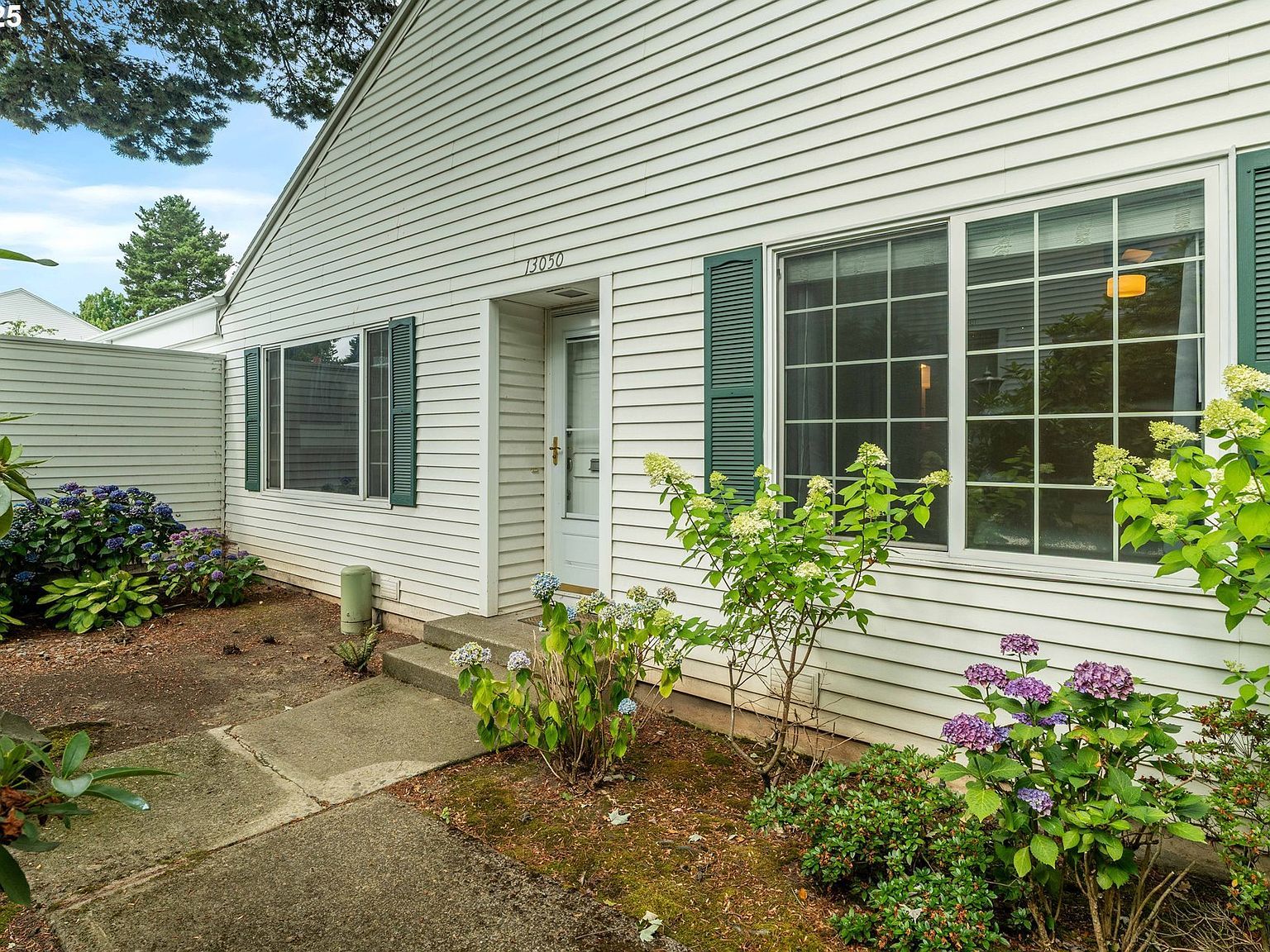 13050 SW Allen Blvd Beaverton, OR 97005 - Thumbnail 2