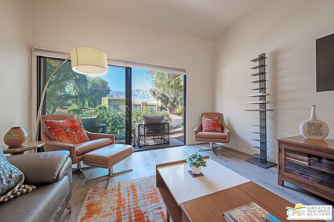 2302 Los Patos Dr Palm Springs, CA 92264 - Thumbnail 2