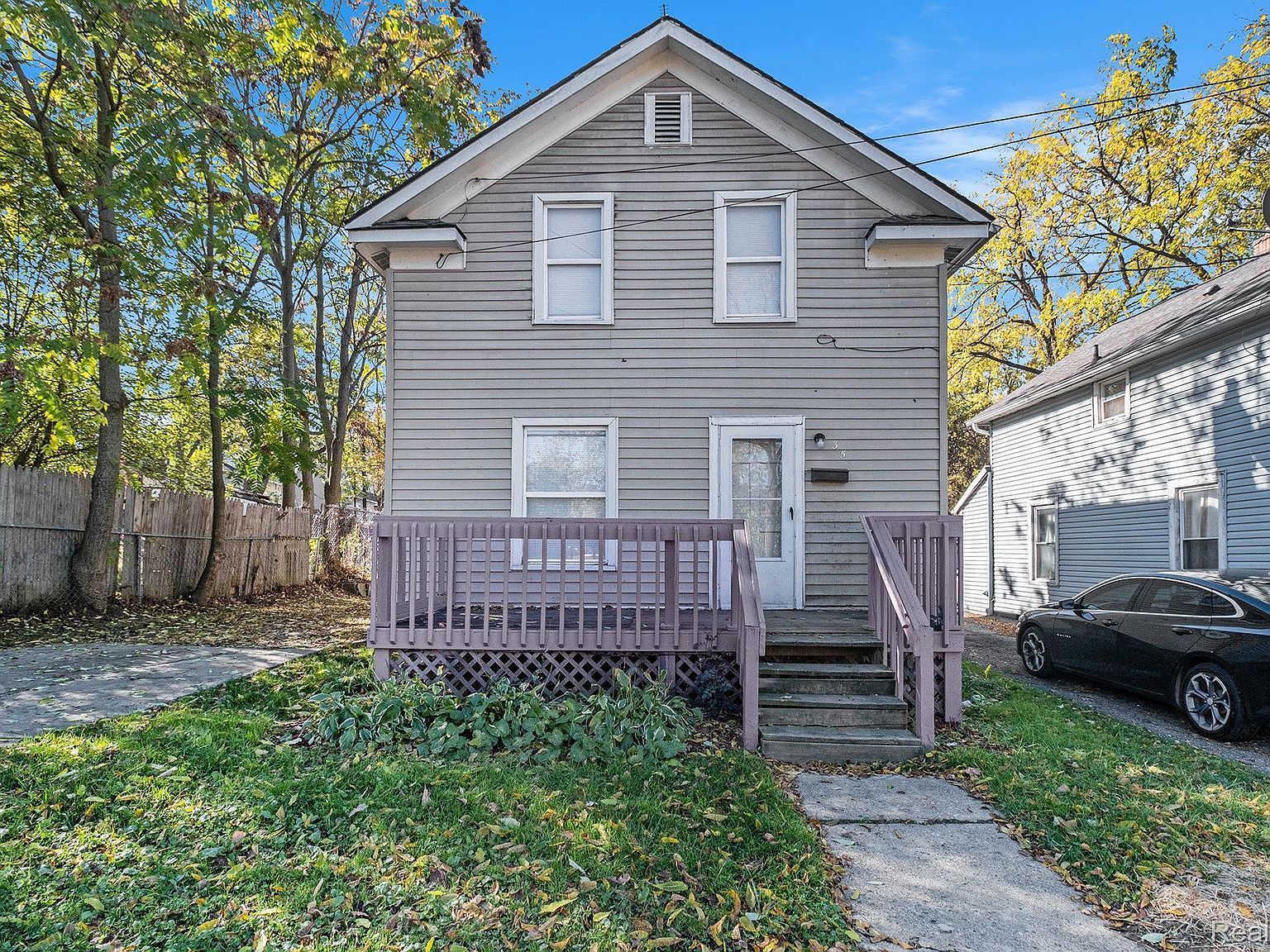 35 Clarence St Pontiac, MI 48342 - Thumbnail 2