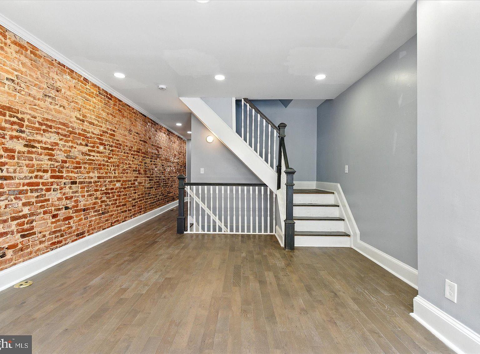 418 Whitridge Ave Baltimore, MD 21218 - Thumbnail 2