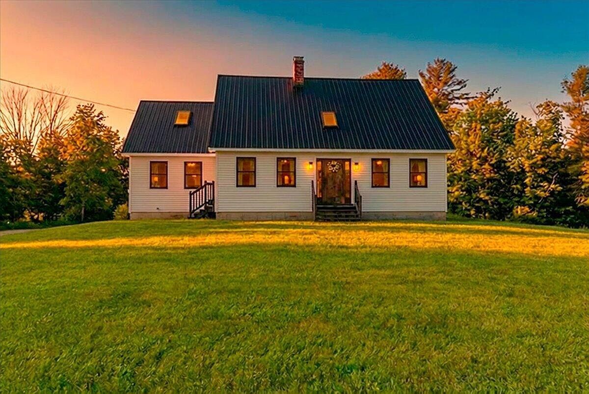 59 Vanner Rd Washington, ME 04574 - Thumbnail 2