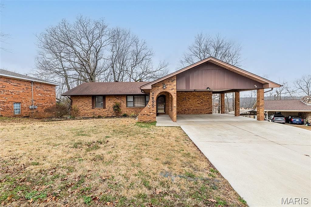2855 Lakeside Dr Poplar Bluff, MO 63901 - Thumbnail 2