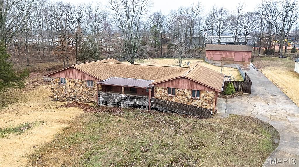 2305 Lee St Poplar Bluff, MO 63901 - Thumbnail 2