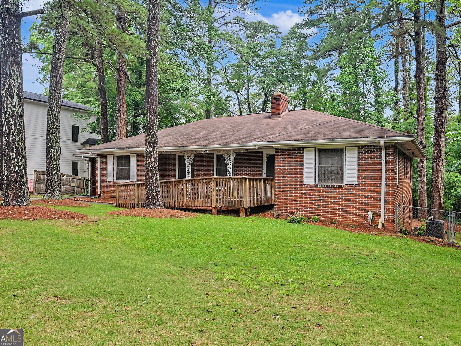 424 E Pharr Rd Decatur, GA 30030 | Single Family