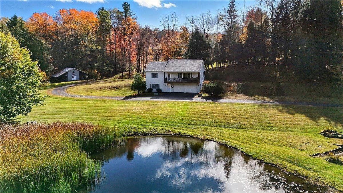 49 Cassie St Barre, VT 05641 - Thumbnail 2