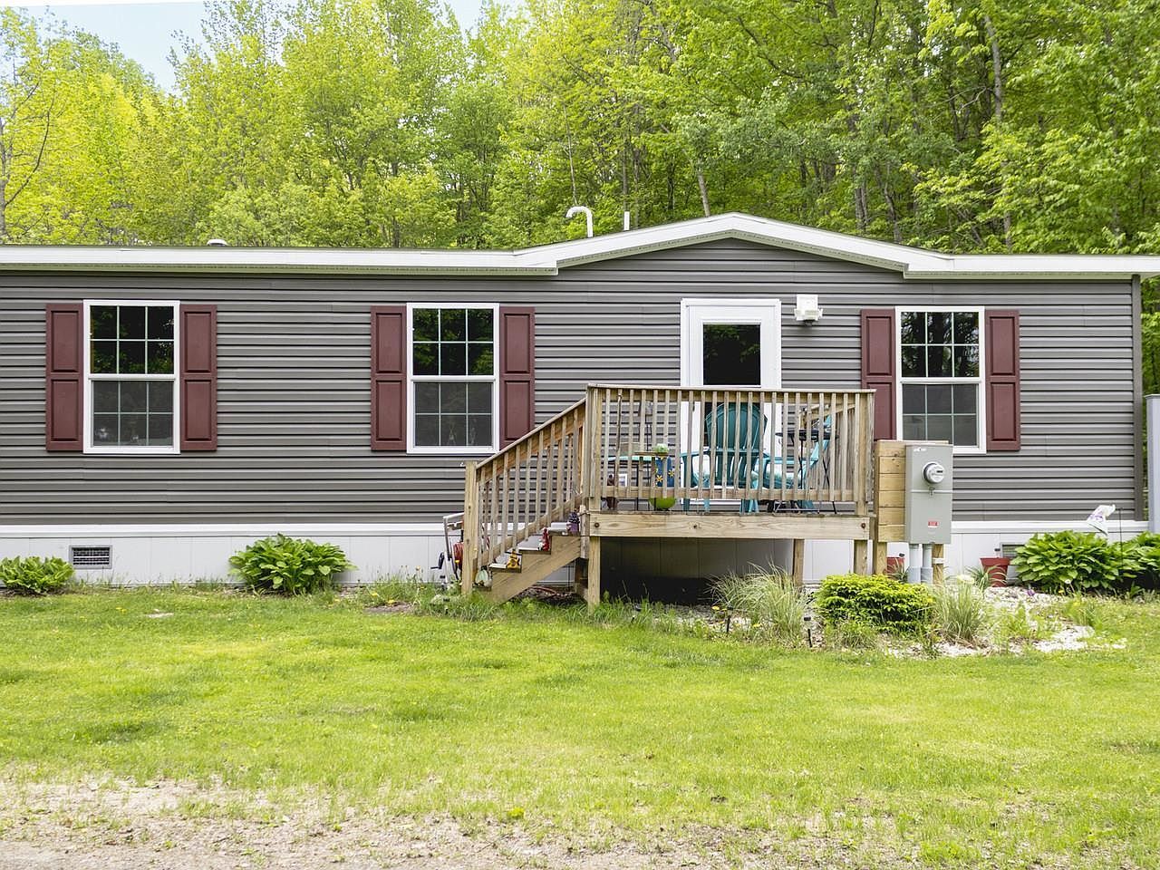 33 McHugh Rd Graniteville, VT 05654, 5654