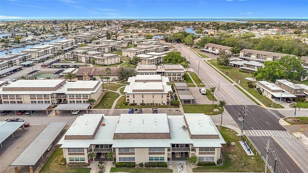 5132 Amulet Dr APT 105 New Port Richey, FL 34652  | Condominium