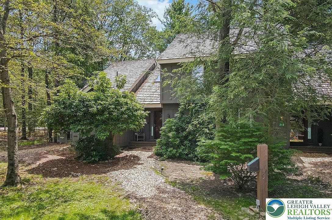 214 Snow Ridge Cir Lake Harmony, PA 18624  | New build