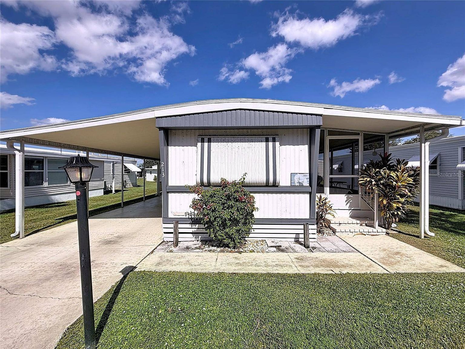 213 Lakeside Ranch Cir Winter Haven, FL 33881 - Thumbnail 2