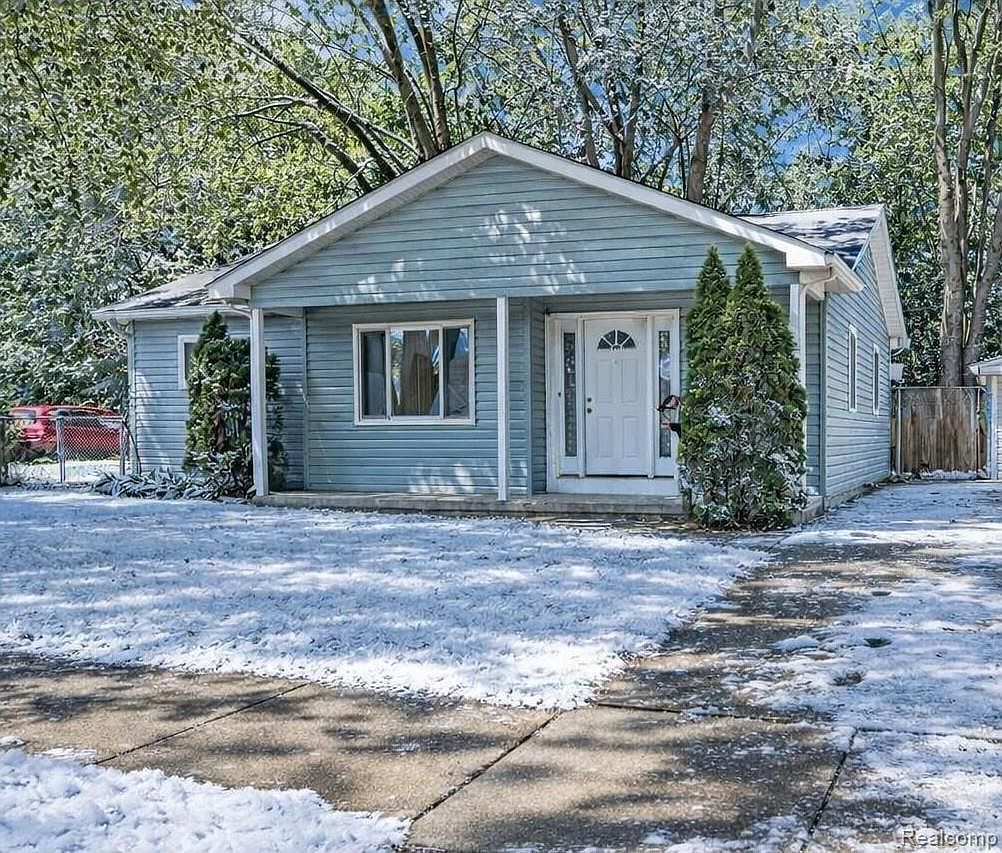 5940 Daniels St Taylor, MI 48180 - Thumbnail 2