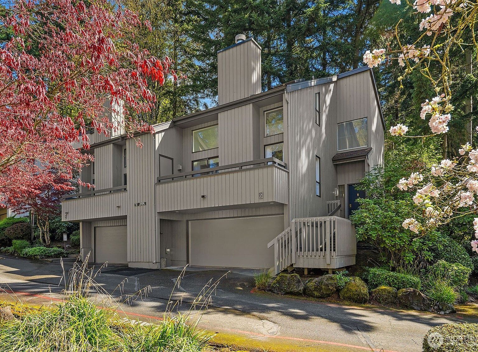 3506 108th Pl NE APT 2 Bellevue, WA 98004  | Condominium