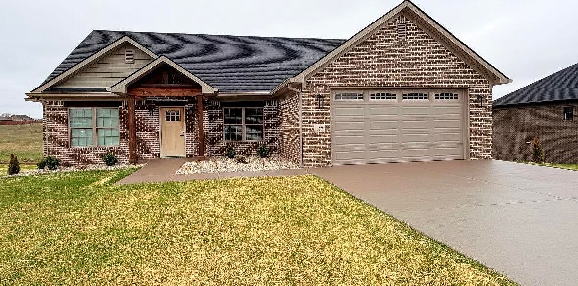 177 Central Park Ave Berea, KY 40403  | Single Family