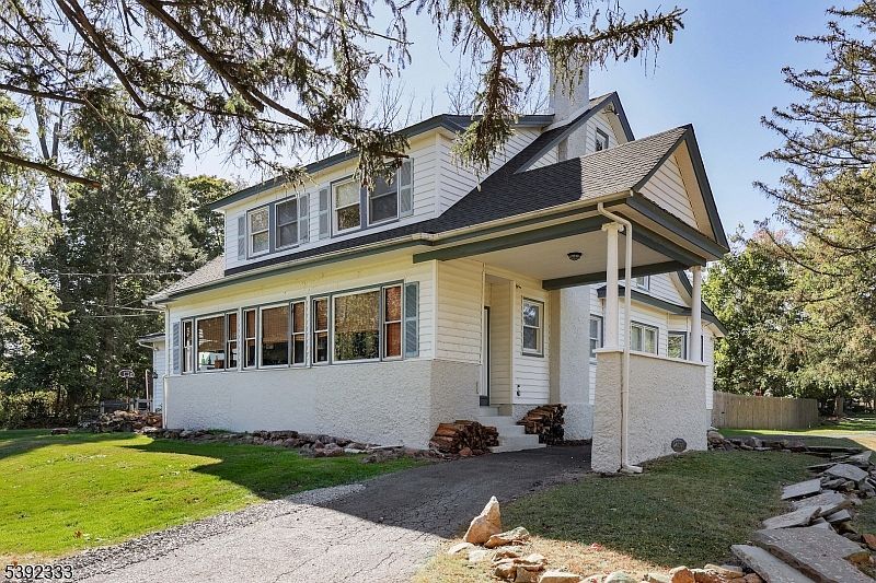 2 Dutch Ln Scotch Plains, NJ 07076 - Thumbnail 2