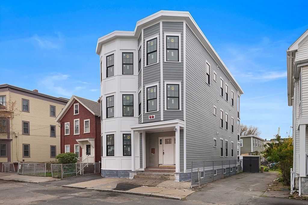 387 Norfolk St #2 Cambridge, MA 02139, 2139