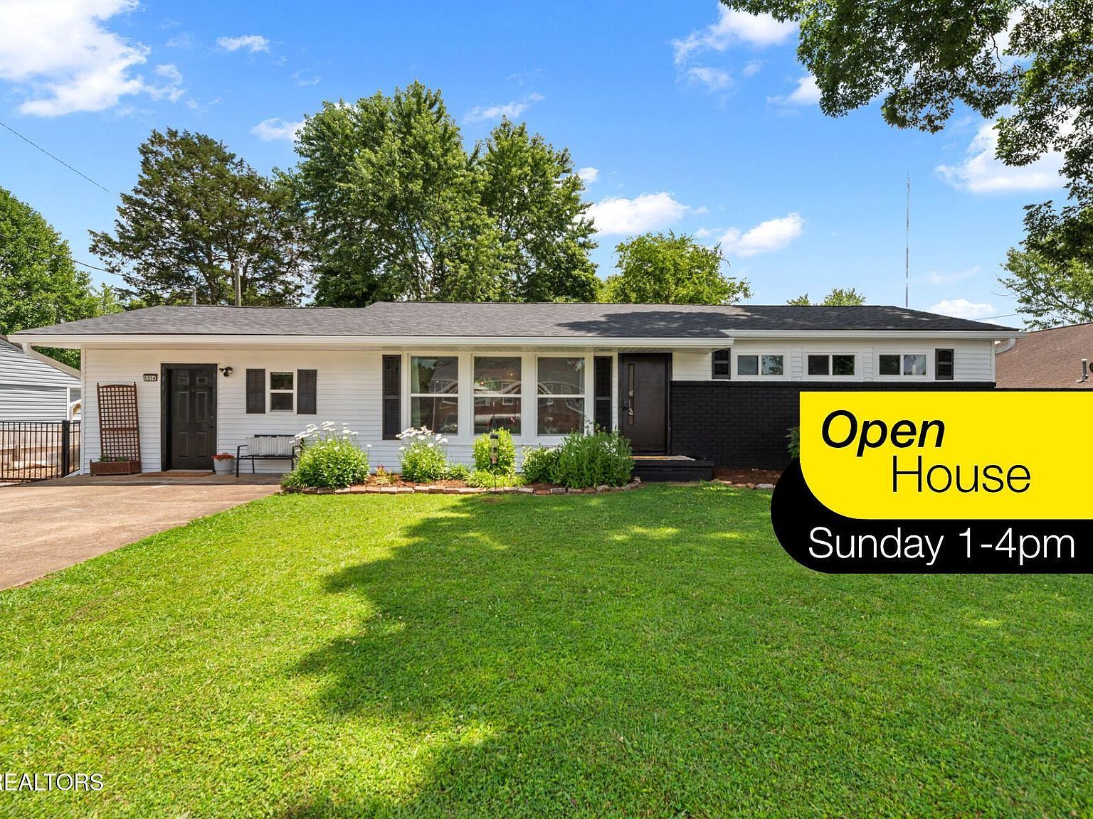 1314 E Walnut Grove Dr Knoxville, TN 37918  | Single Family