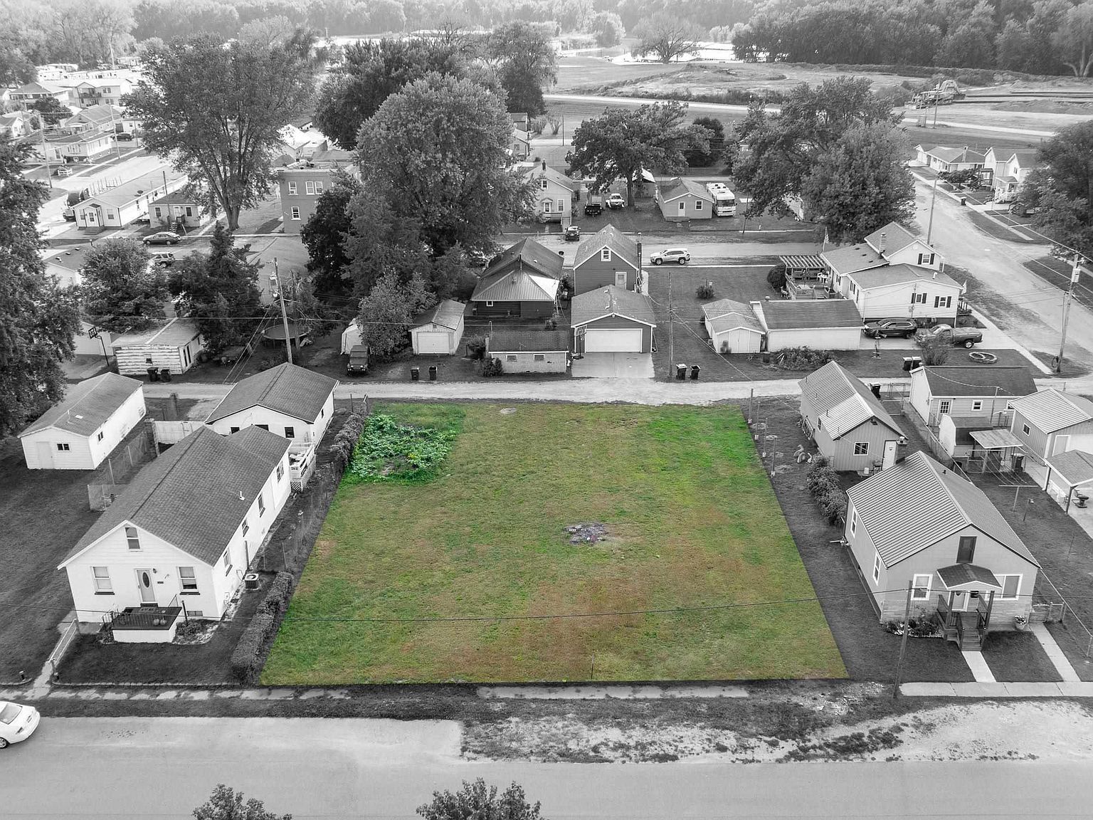 436 Desoto Ave East Dubuque, IL 61025 - Thumbnail 2