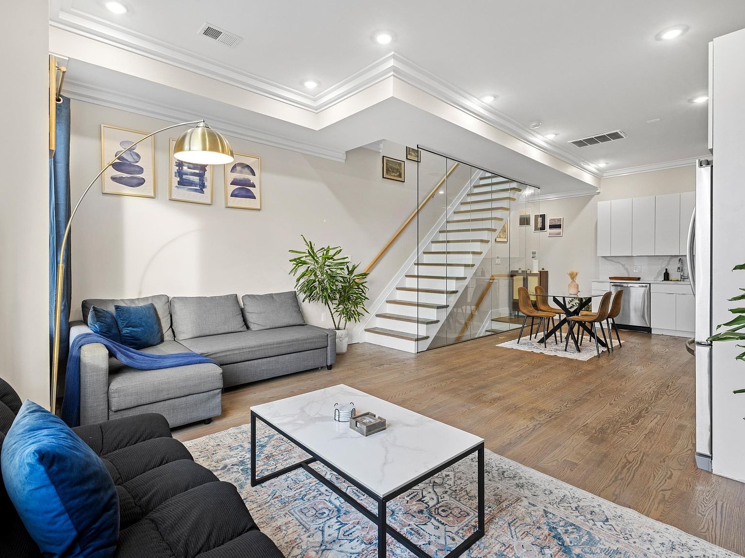 196 Delaware Ave #2 Jersey City, NJ 07306 - Thumbnail 2