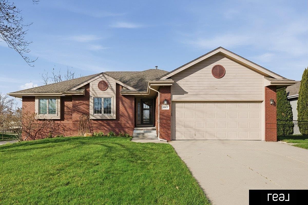 2013 Liberty Ln Papillion, NE 68133  | Single Family