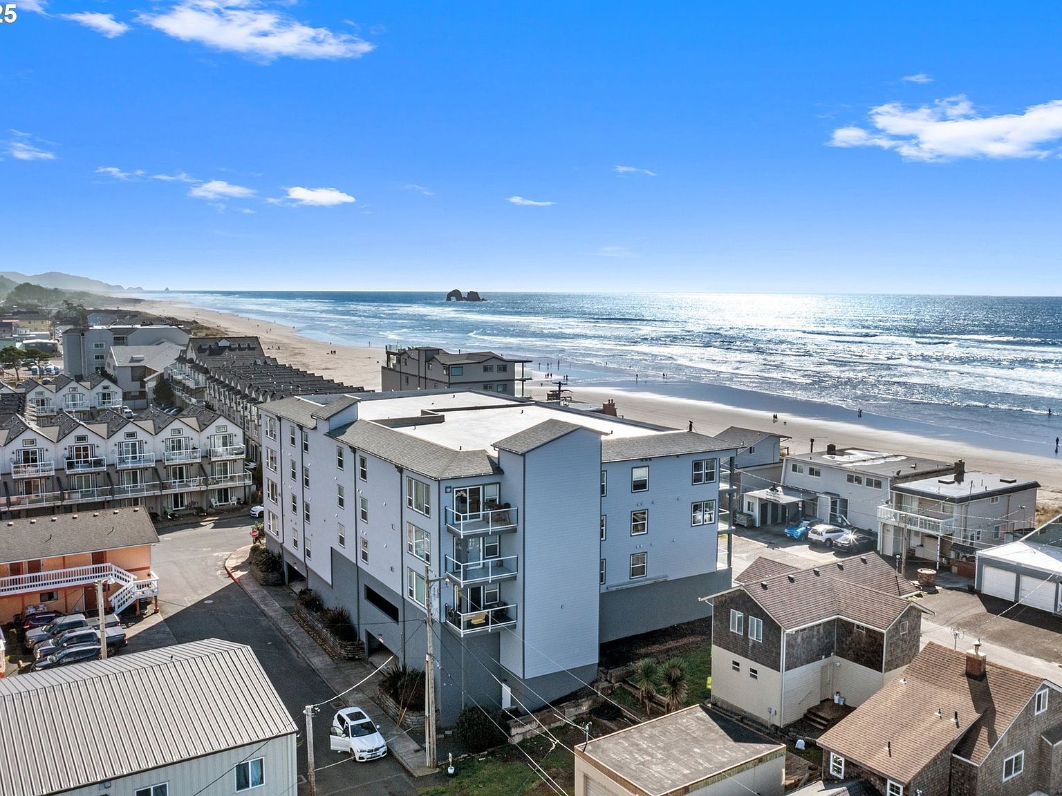 300 N Pacific St UNIT 43 Rockaway Beach, OR 97136 - Thumbnail 2