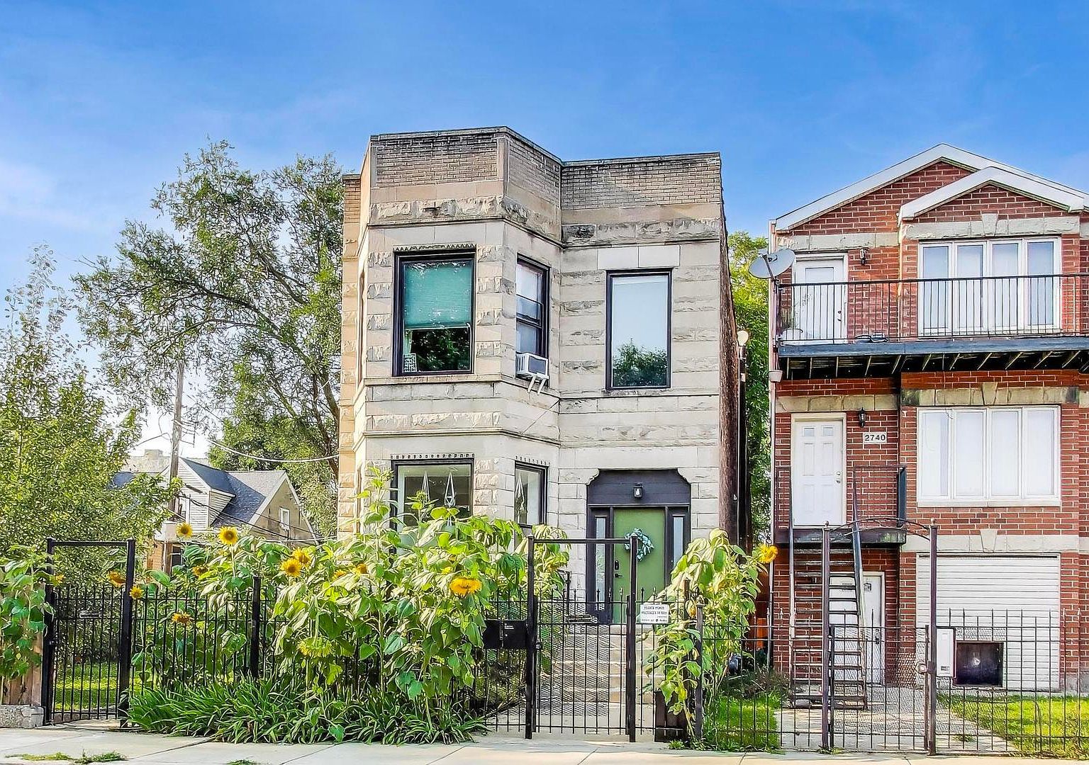 2742 W Polk St Chicago, IL 60612 - Thumbnail 2