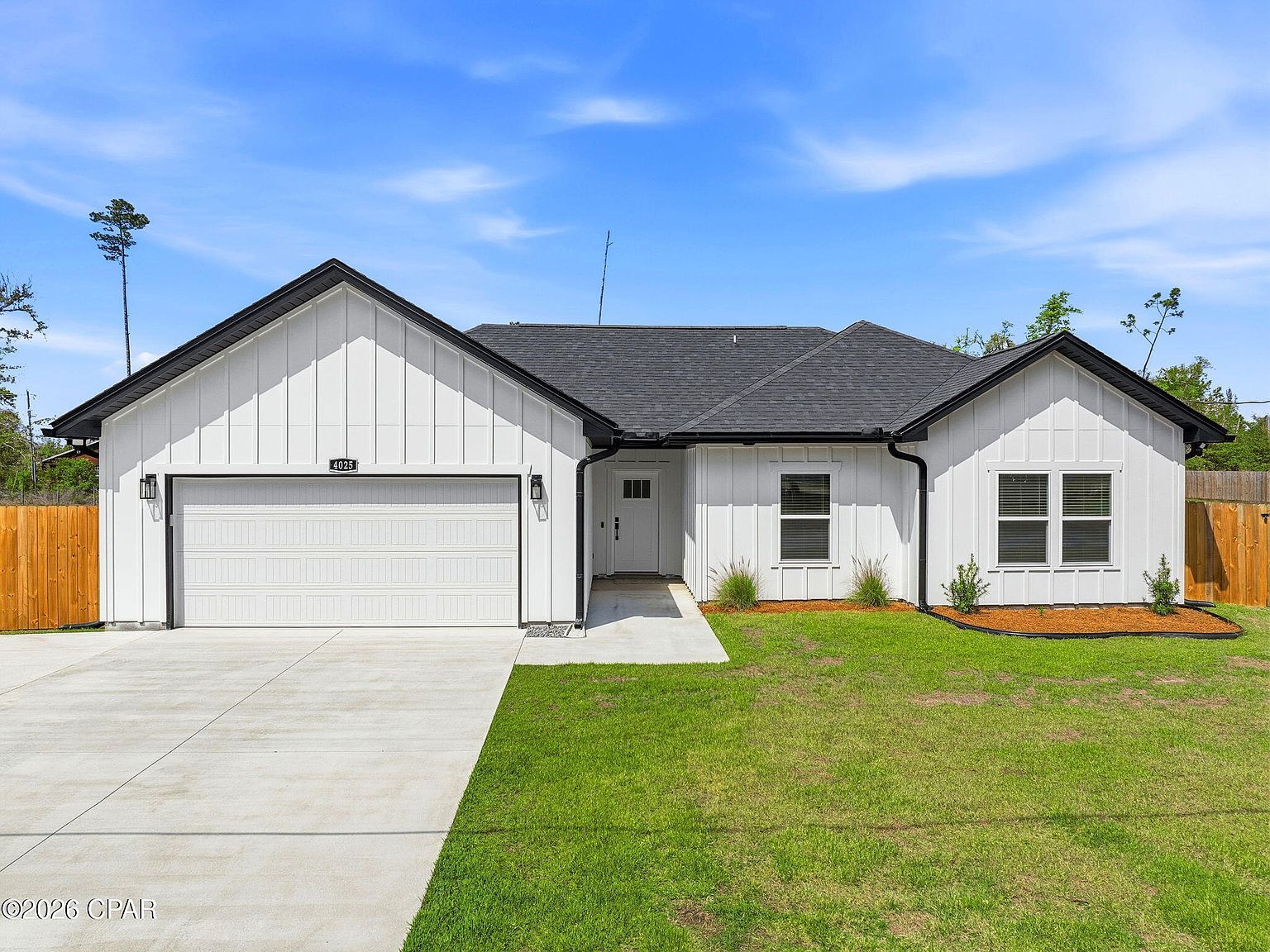 4025 Kirkpatrick Rd Southport, FL 32409 - Thumbnail 2