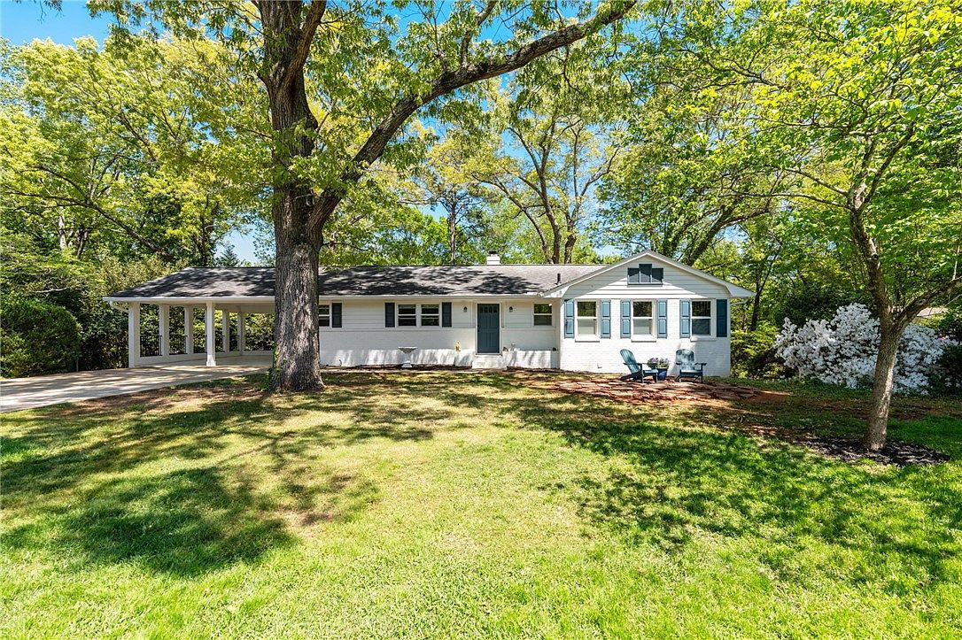 209 Manley Dr Clemson, SC 29631  | Single Family