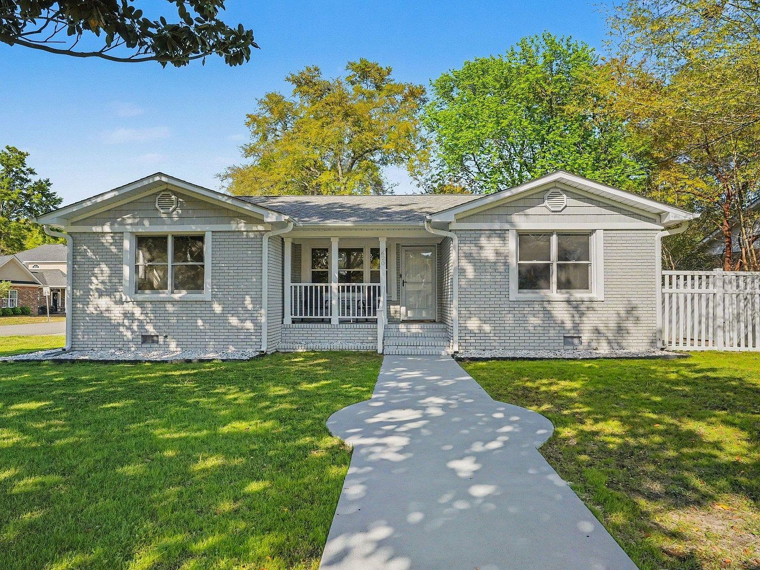 620 8th Ave S Myrtle Beach, SC 29575  | Single Family