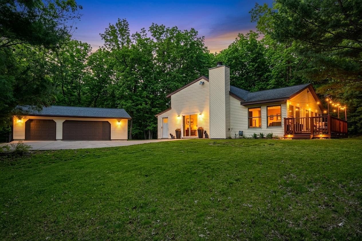 W2951 49th St Mauston, WI 53948  | Single Family