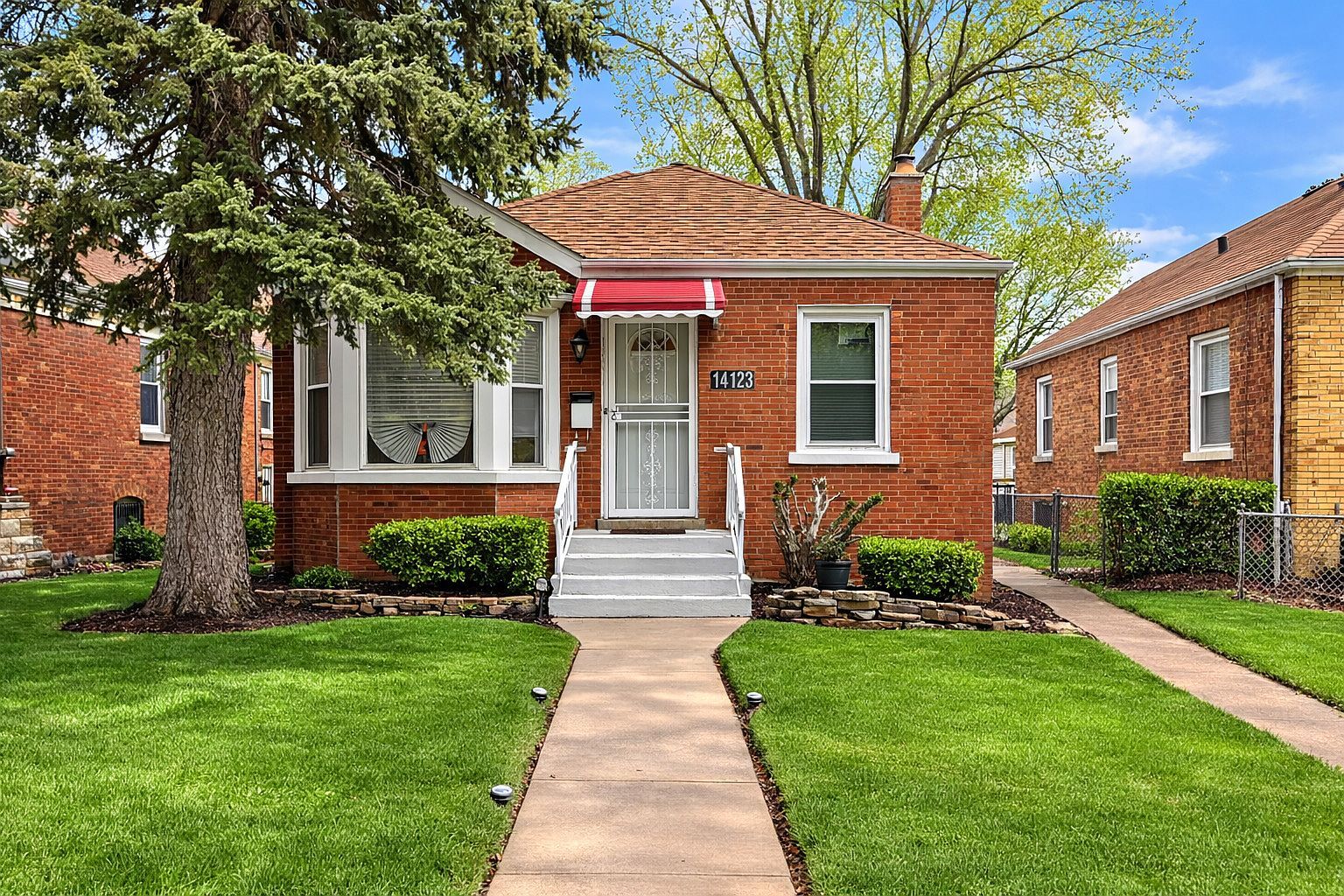 14123 S State St Riverdale, IL 60827 - Thumbnail 2