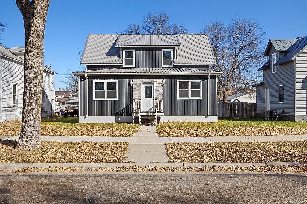 409 4th St W Canby, MN 56220 - Thumbnail 2