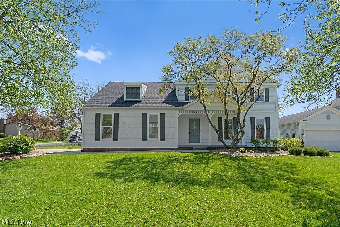 3700 Farnham St NW North Canton, OH 44720  | Single Family