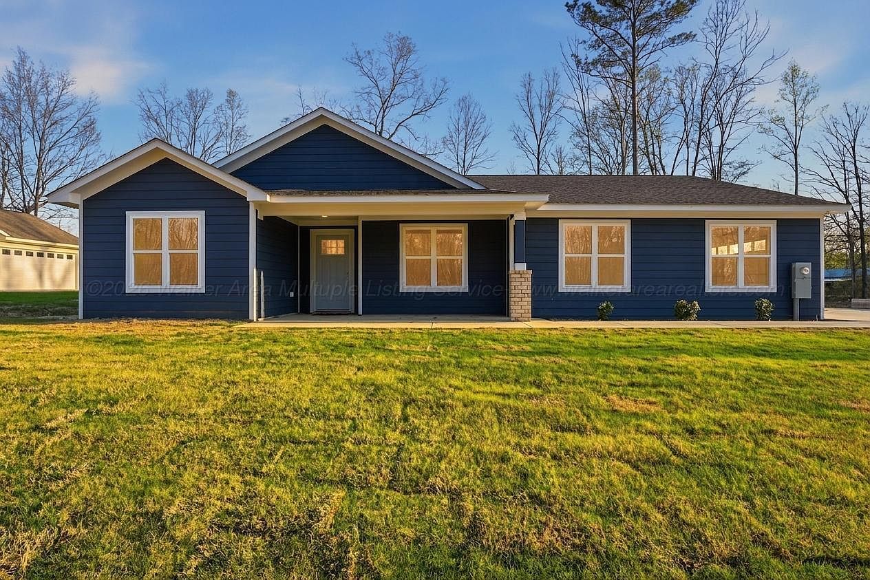 99 Randolph Cv Jasper, AL 35503  | Single Family