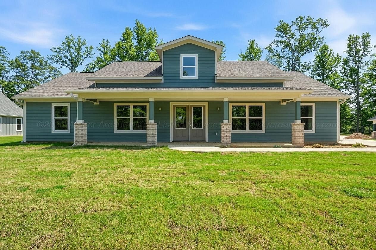 93 Randolph Cv Jasper, AL 35503  | Single Family