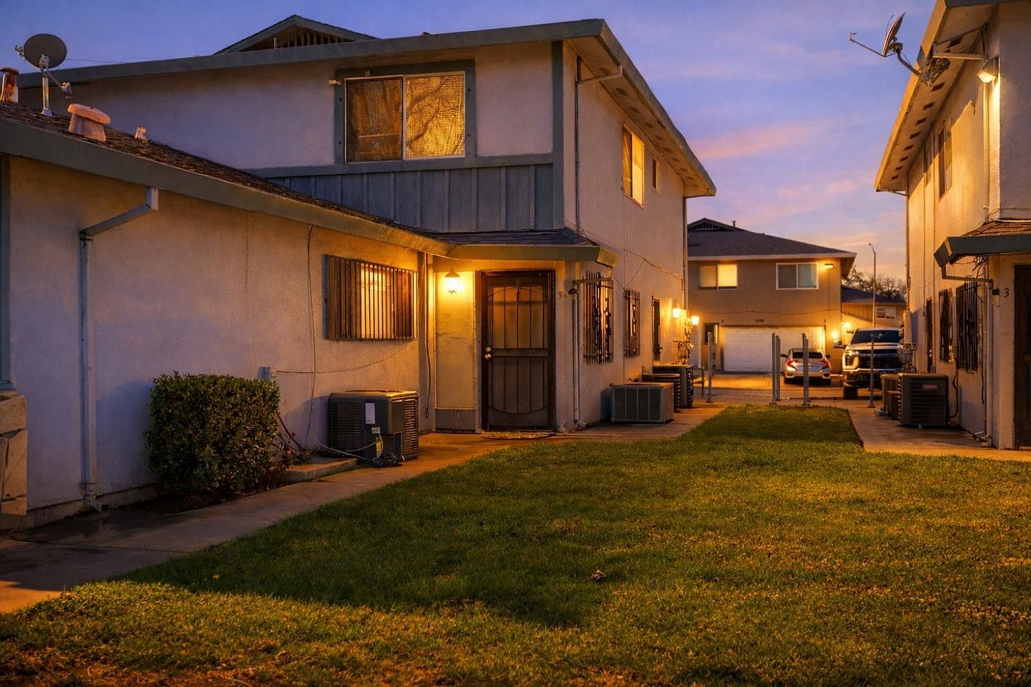 4415 Calandria St APT 3 Stockton, CA 95207 - Thumbnail 2